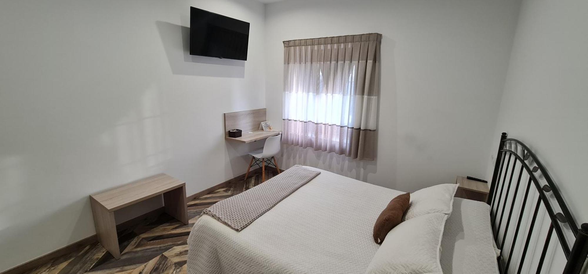 Hostal Oleo Auto Check-In Сантандер Екстериор снимка